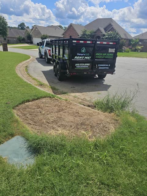 Cleaning and junk removal work by Xenya's LLC in Central Arkansas