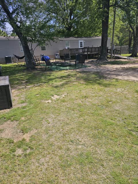 Cleaning and junk removal work by Xenya's LLC in Central Arkansas