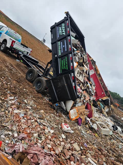 Cleaning and junk removal work by Xenya's LLC in Central Arkansas
