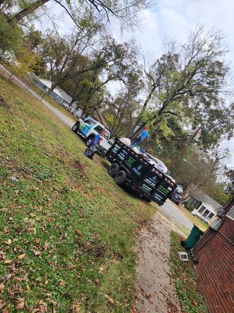 Cleaning and junk removal work by Xenya's LLC in Central Arkansas