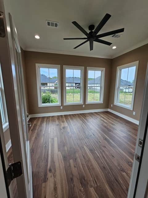 Cleaning and junk removal work by Xenya's LLC in Central Arkansas