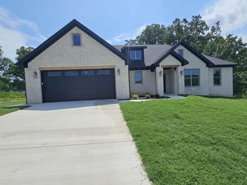 Cleaning and junk removal work by Xenya's LLC in Central Arkansas